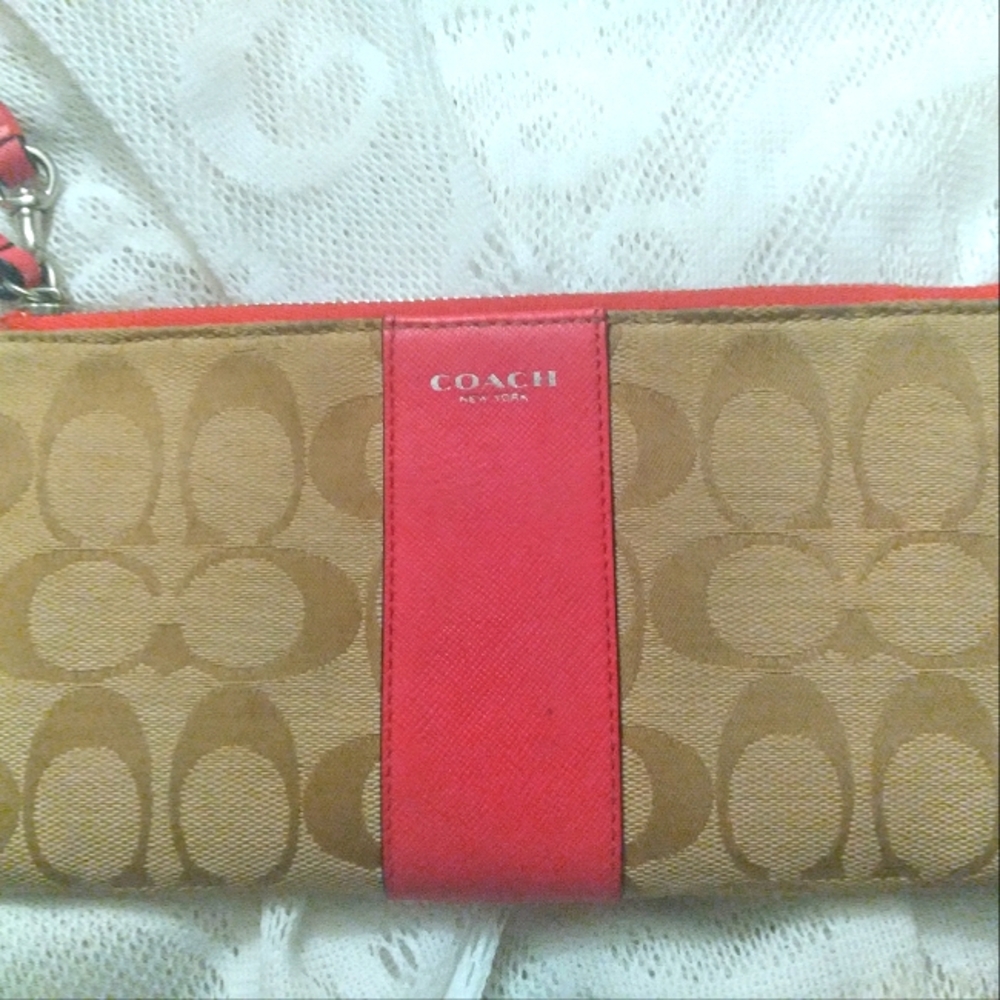 Coach Signature Hot Pink / Tan Wristlet. Wallet.